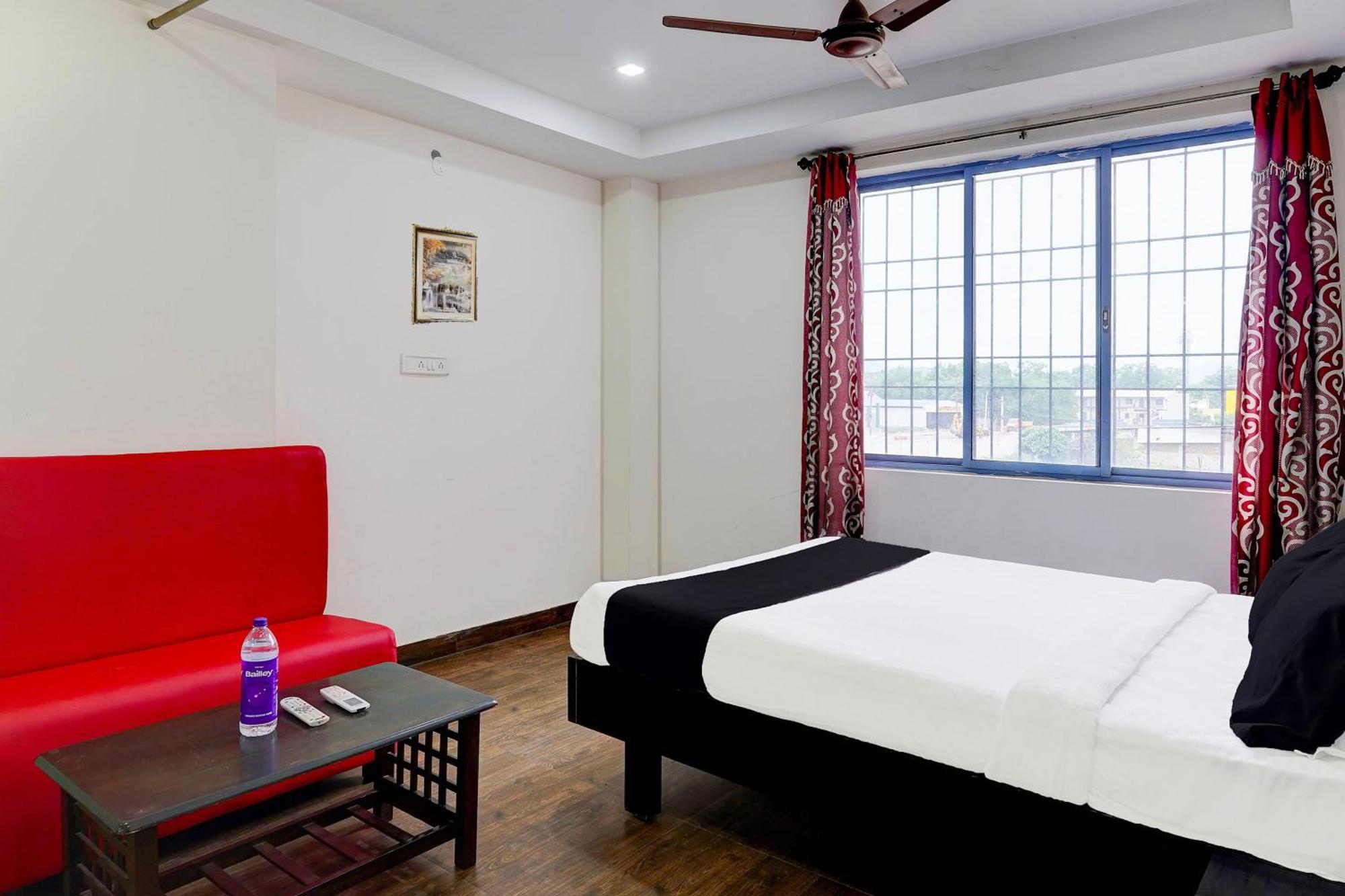 Hotel O Ambur Extérieur photo