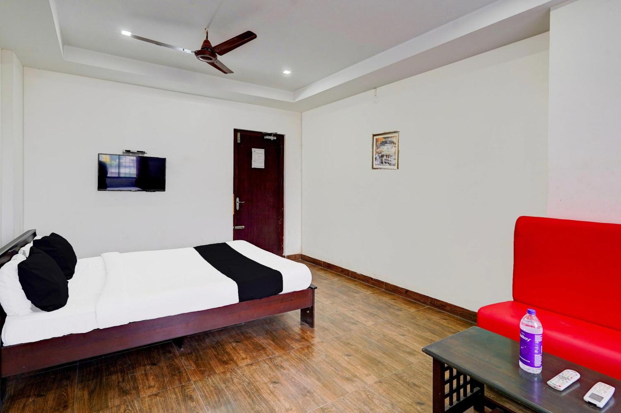 Hotel O Ambur Extérieur photo