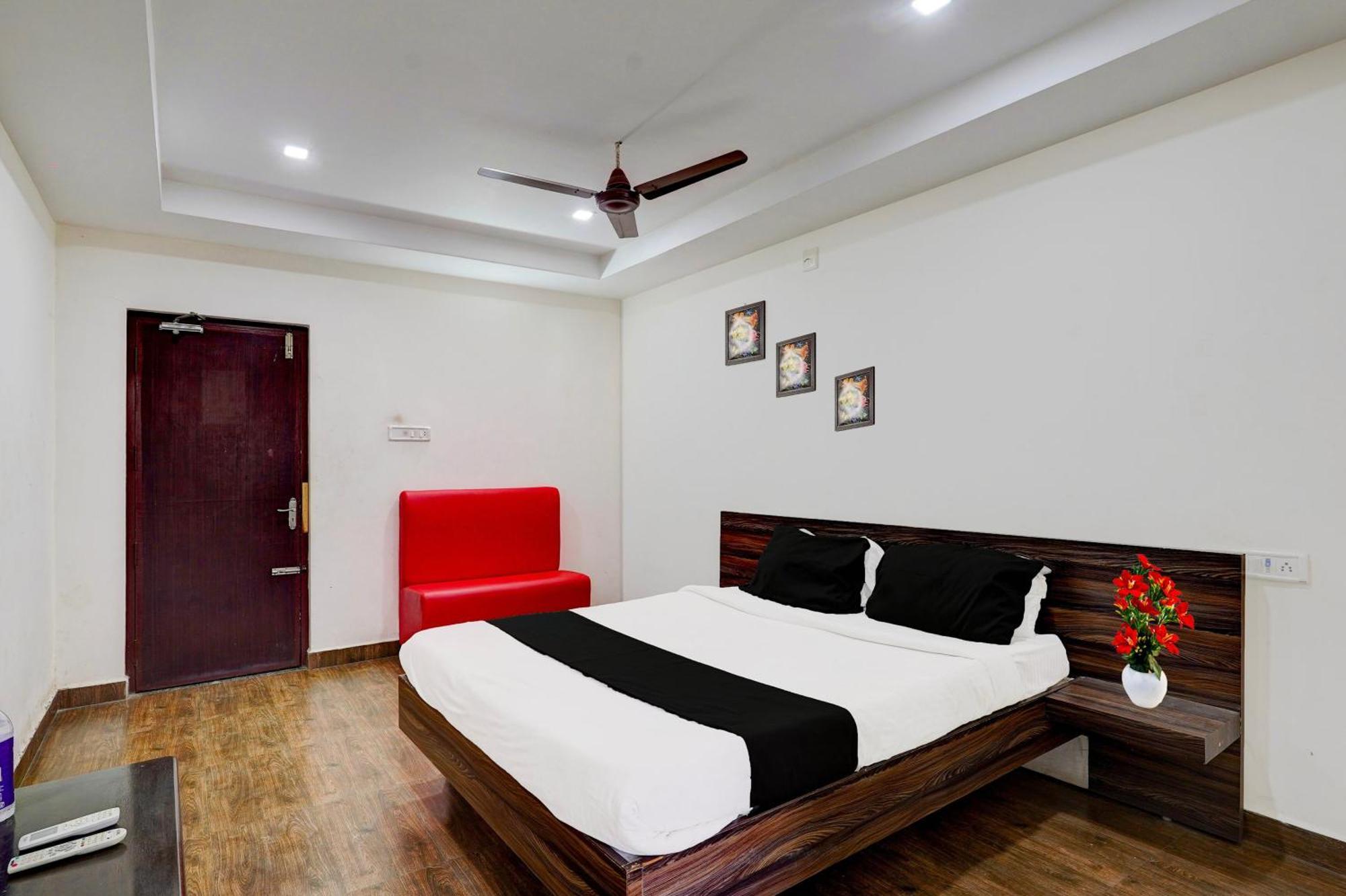 Hotel O Ambur Extérieur photo
