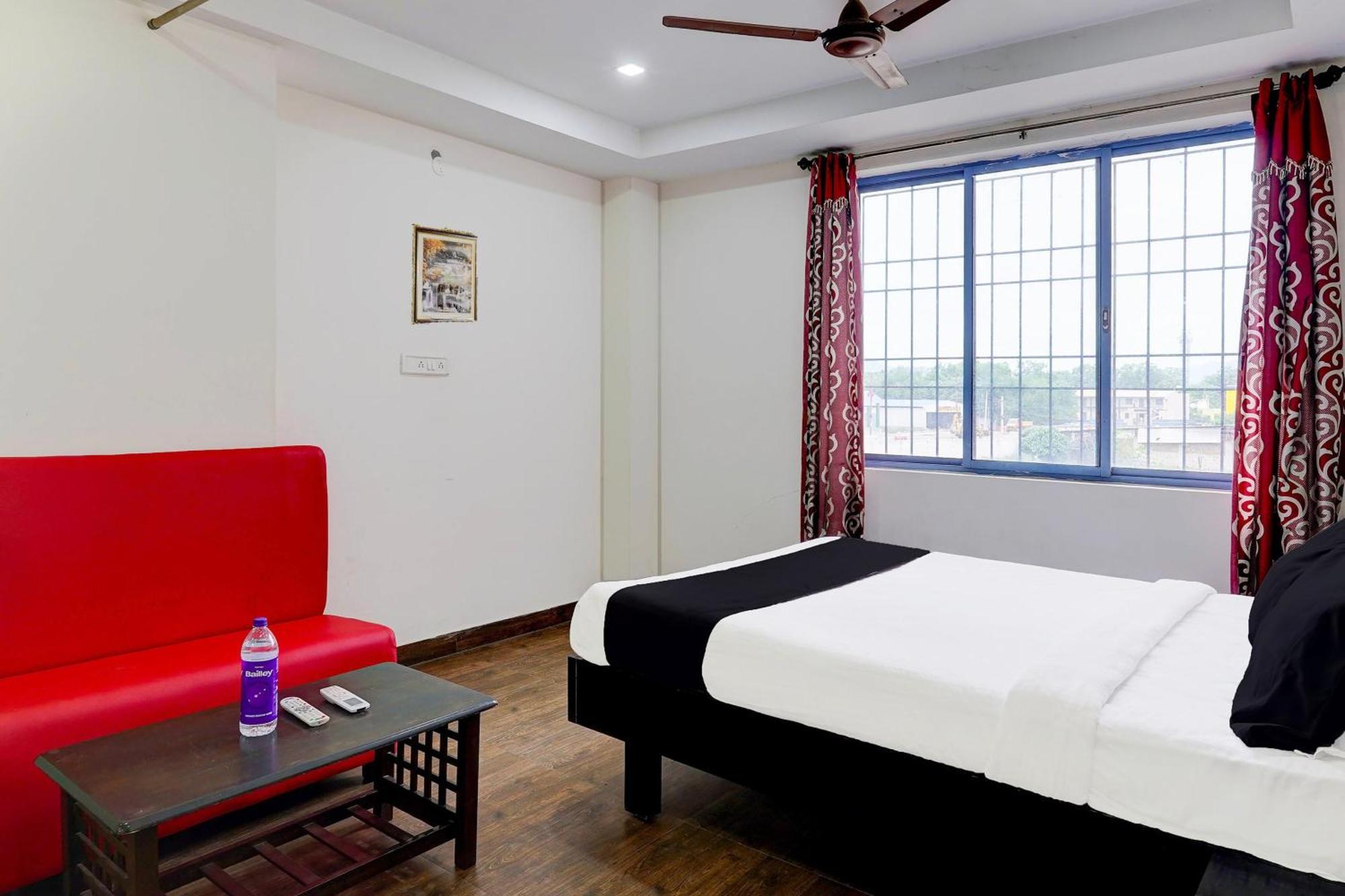 Hotel O Ambur Extérieur photo